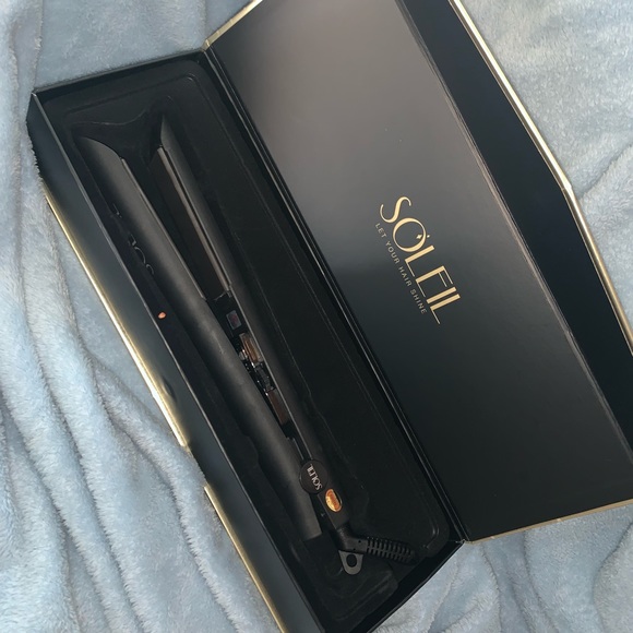 soleil Accessories Authentic Soleil Hair Straightener Poshmark